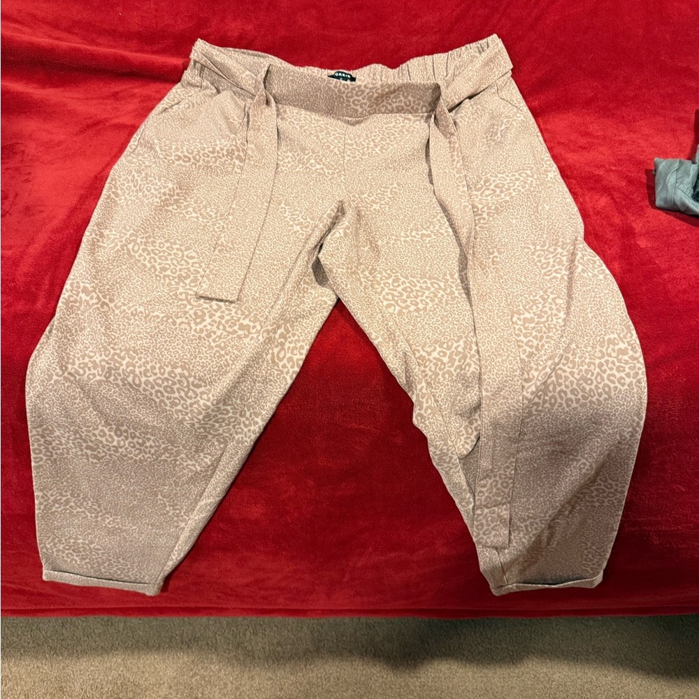 Torrid Beige Patterned Joggers